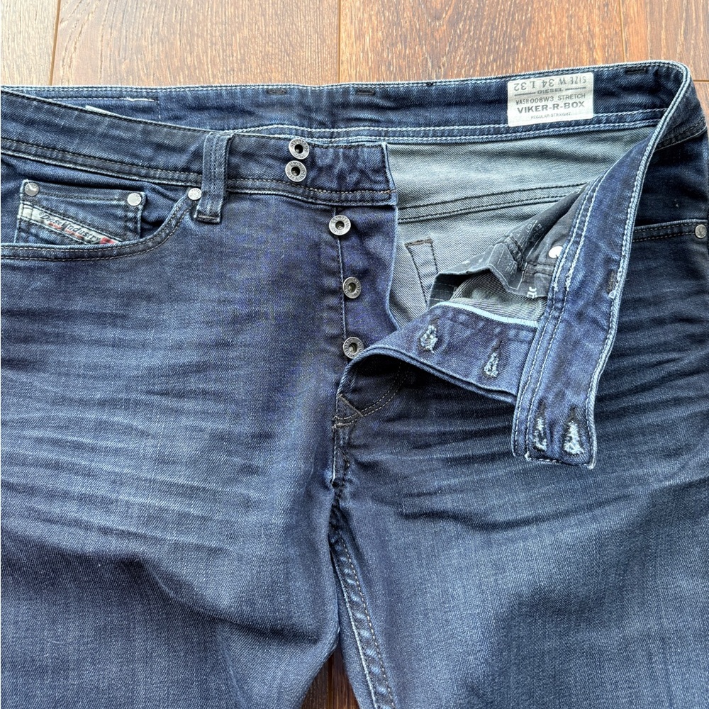 Diesel Men's Deep Indigo Relaxed Jeans 34w 32L - Picture 7 of 10